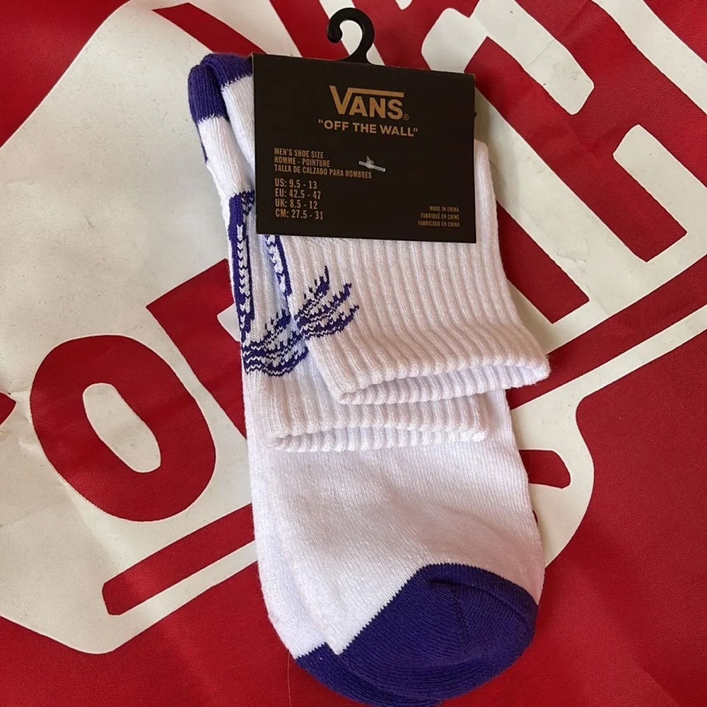 VANS “Off The Wall” Men’s socks 
NWT - Picture 7 of 16